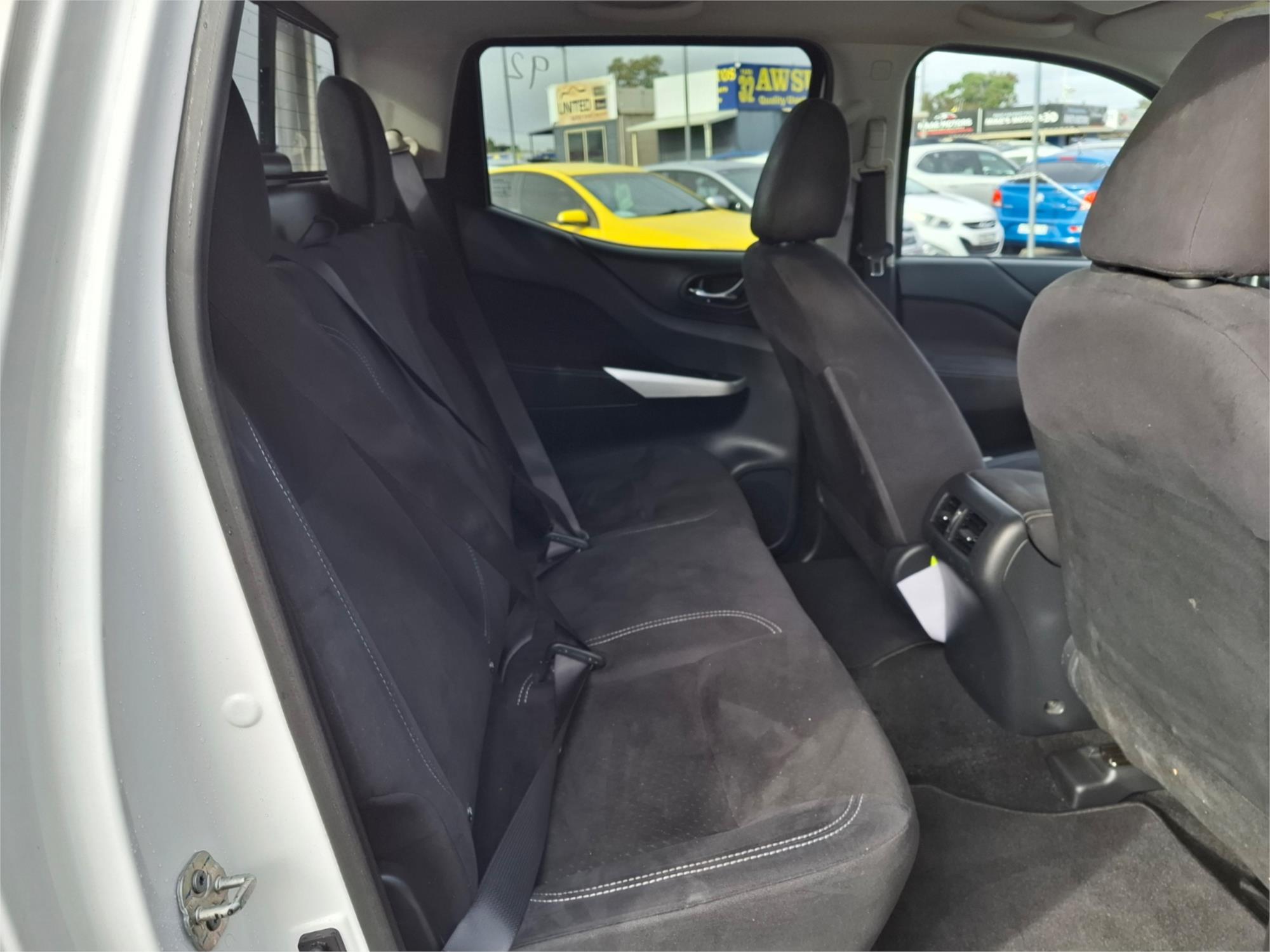 2019 Nissan Navara ST D23 Series 4 Manual 4x2 Dual Cab