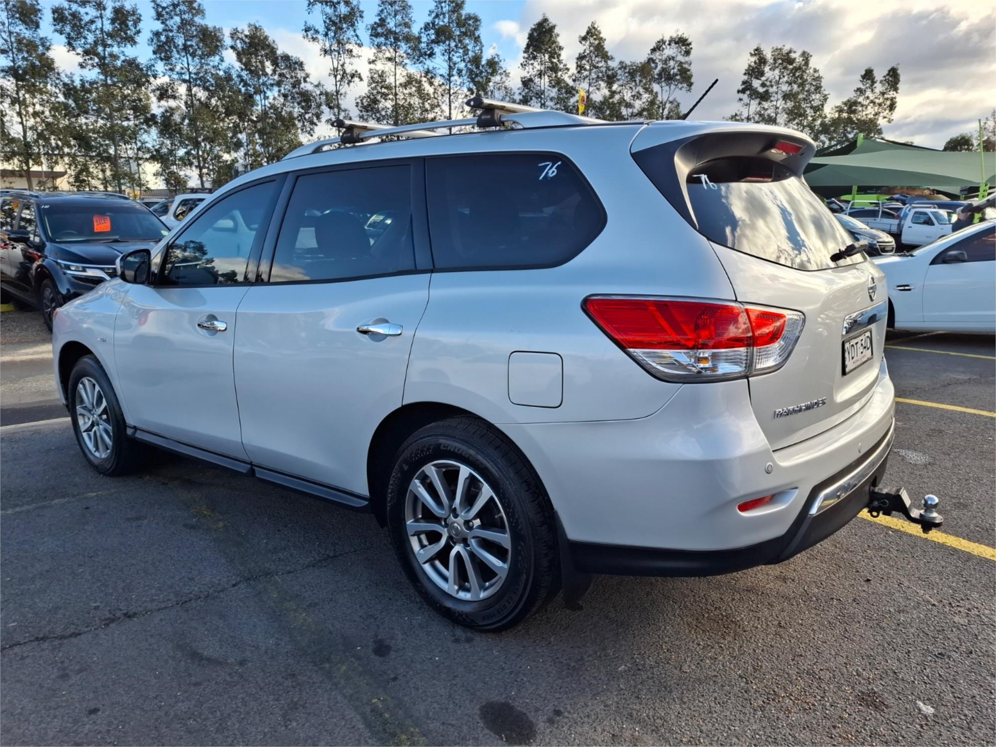 2016 Nissan Pathfinder ST R52 Auto 2WD MY16