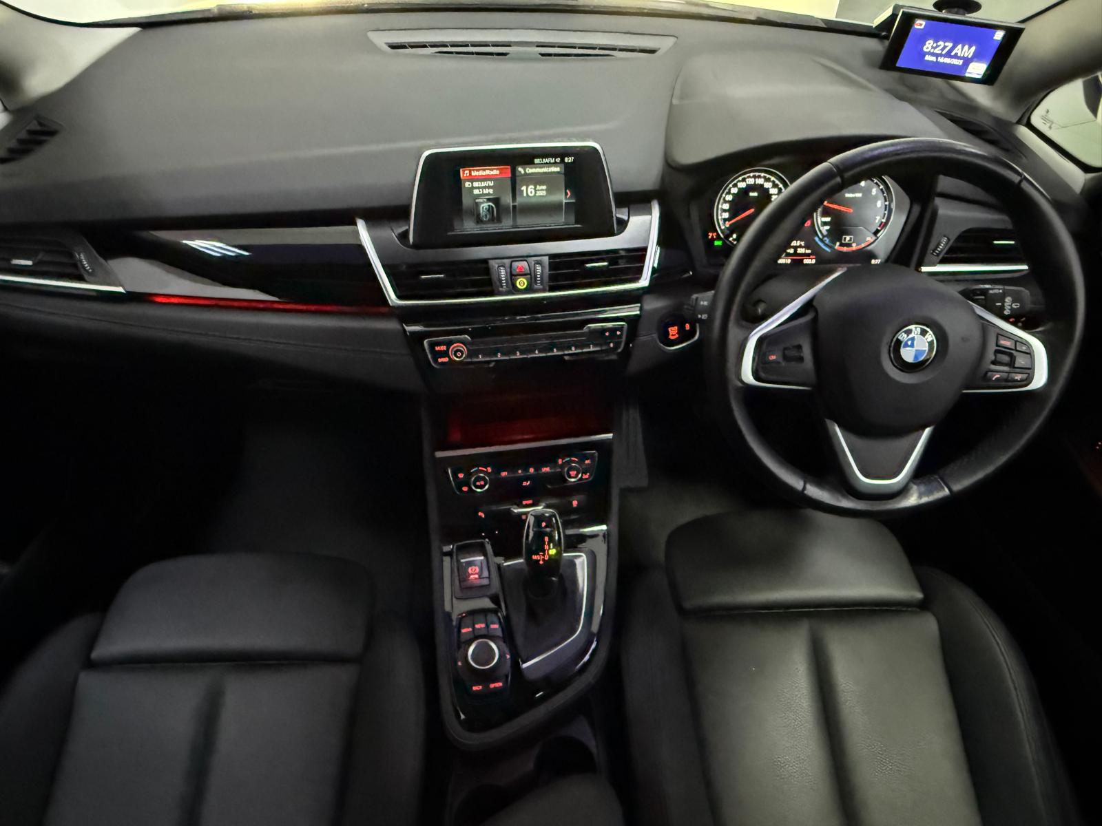 2021 BMW 216i Gran Tourer