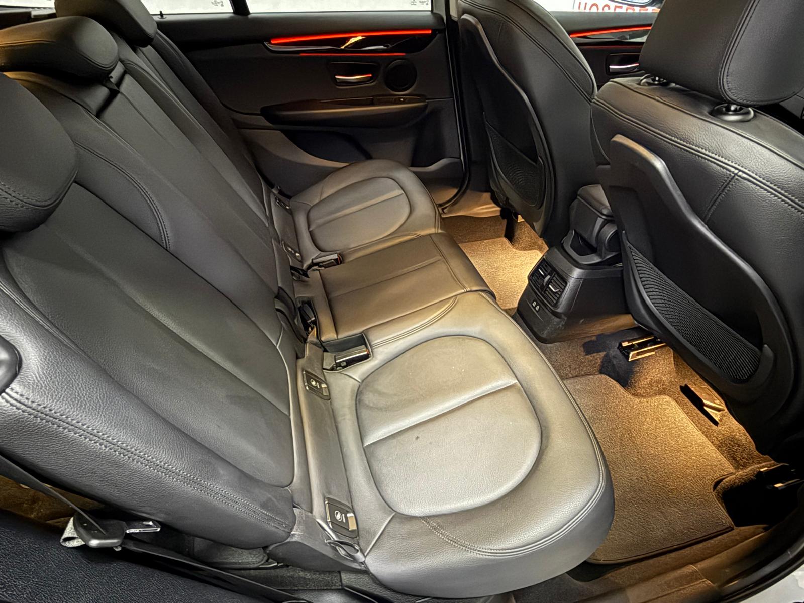 2021 BMW 216i Gran Tourer