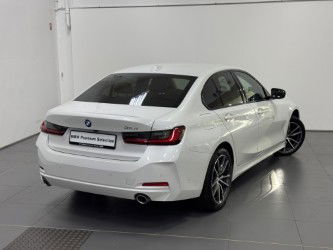 2023 BMW 318i