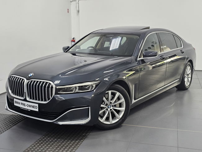 2019 BMW 730Li