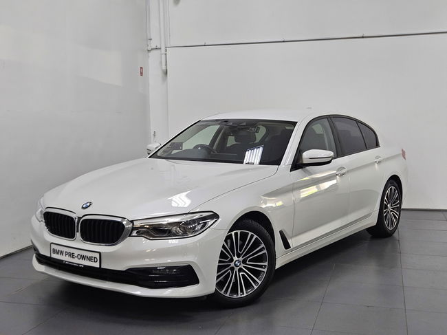 2019 BMW 520i
