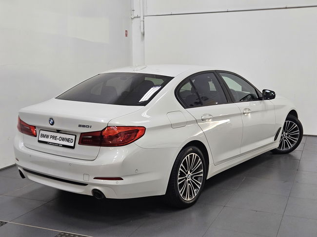 2019 BMW 520i