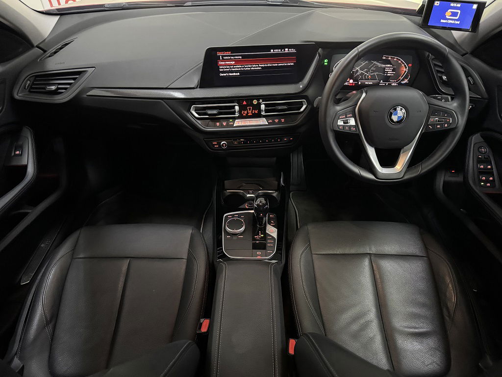 2021 BMW 116i