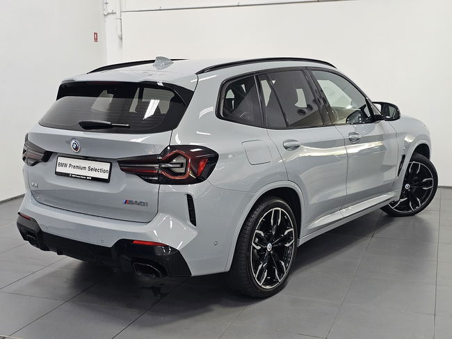 2022 BMW X3 M40i
