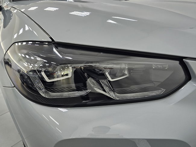 2022 BMW X3 M40i