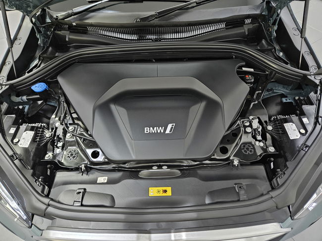 2024 BMW iX2 EDRIVE20