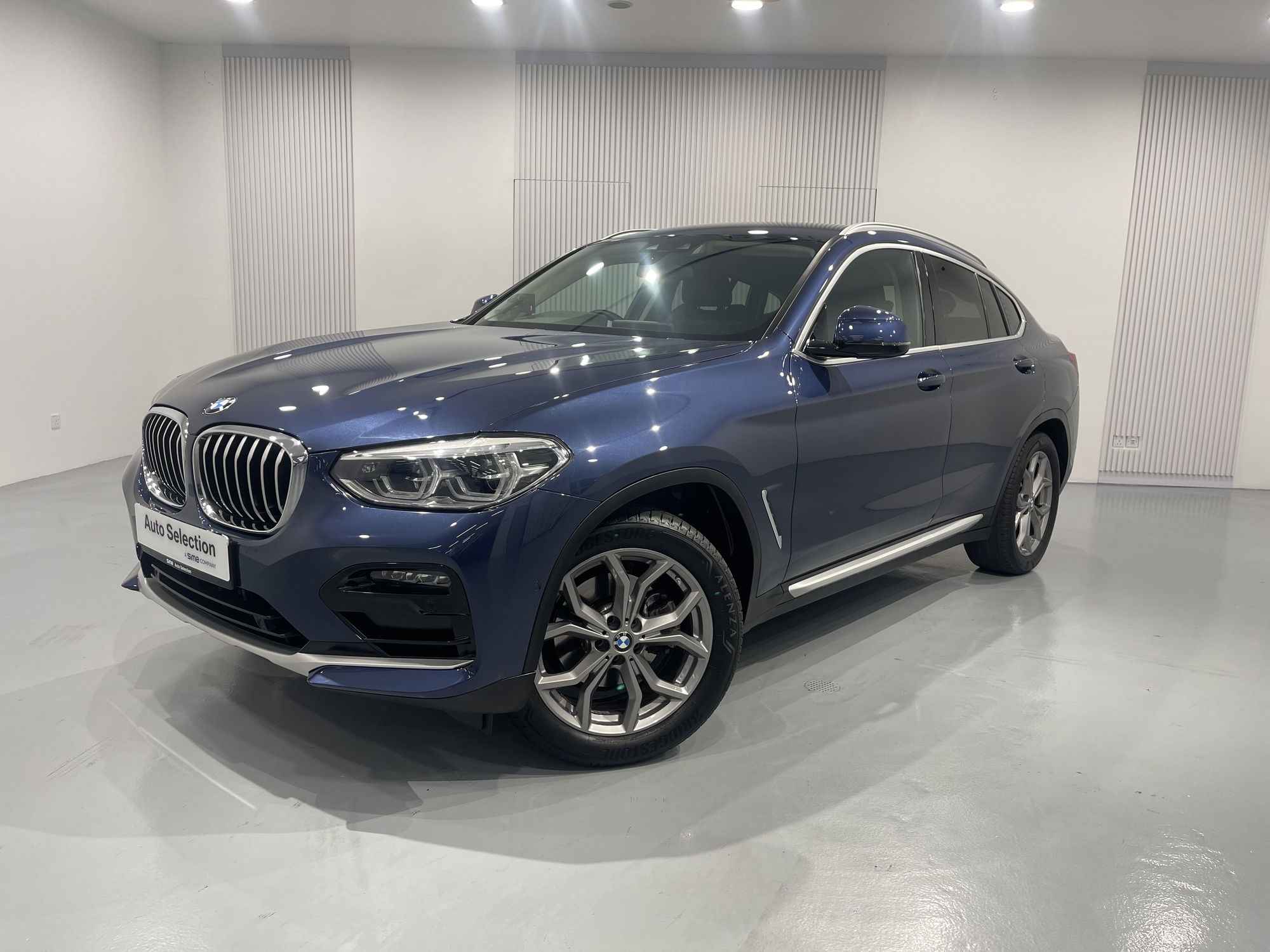 2021 BMW X4 xDrive20i