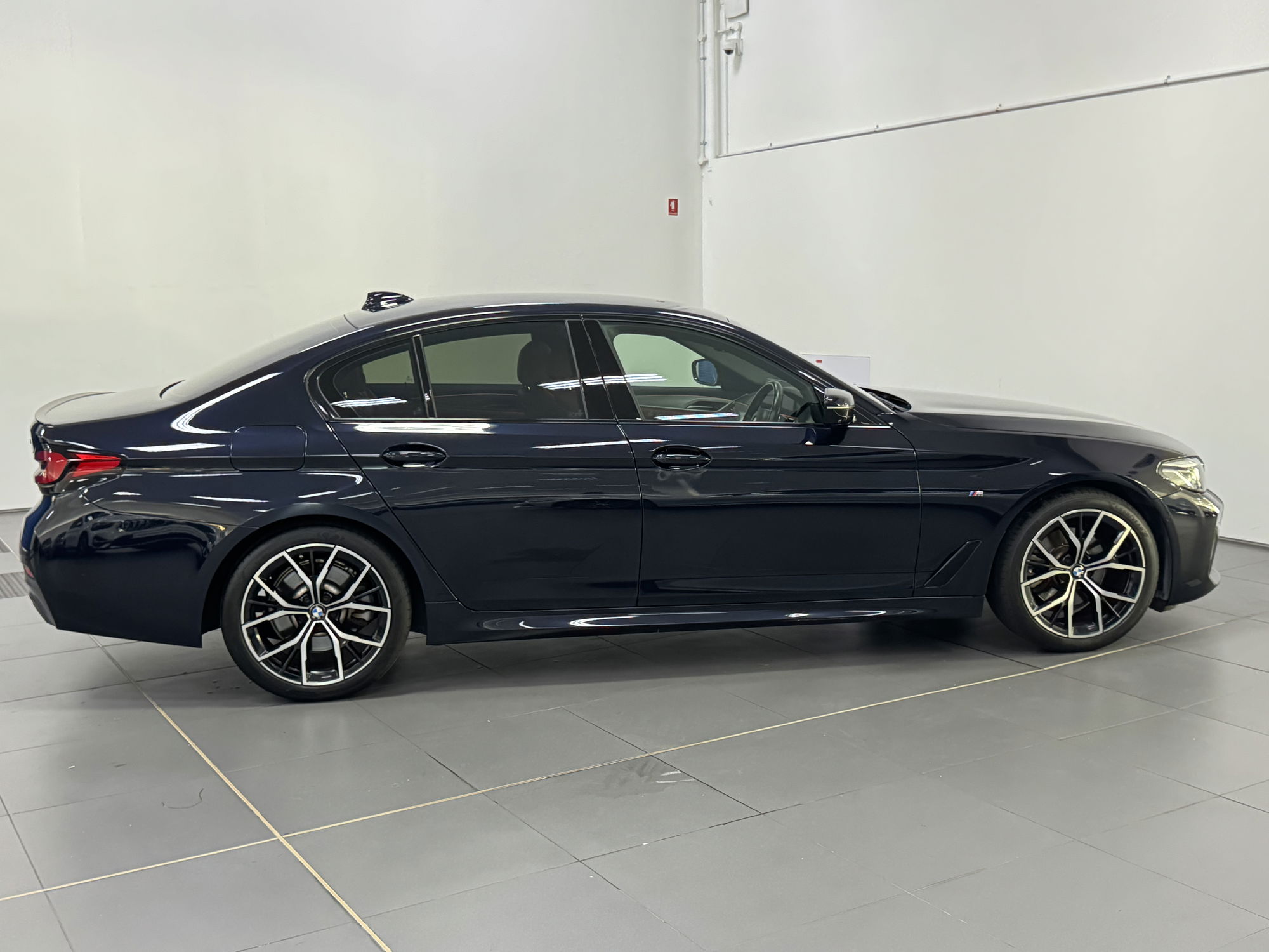 2020 BMW 520i