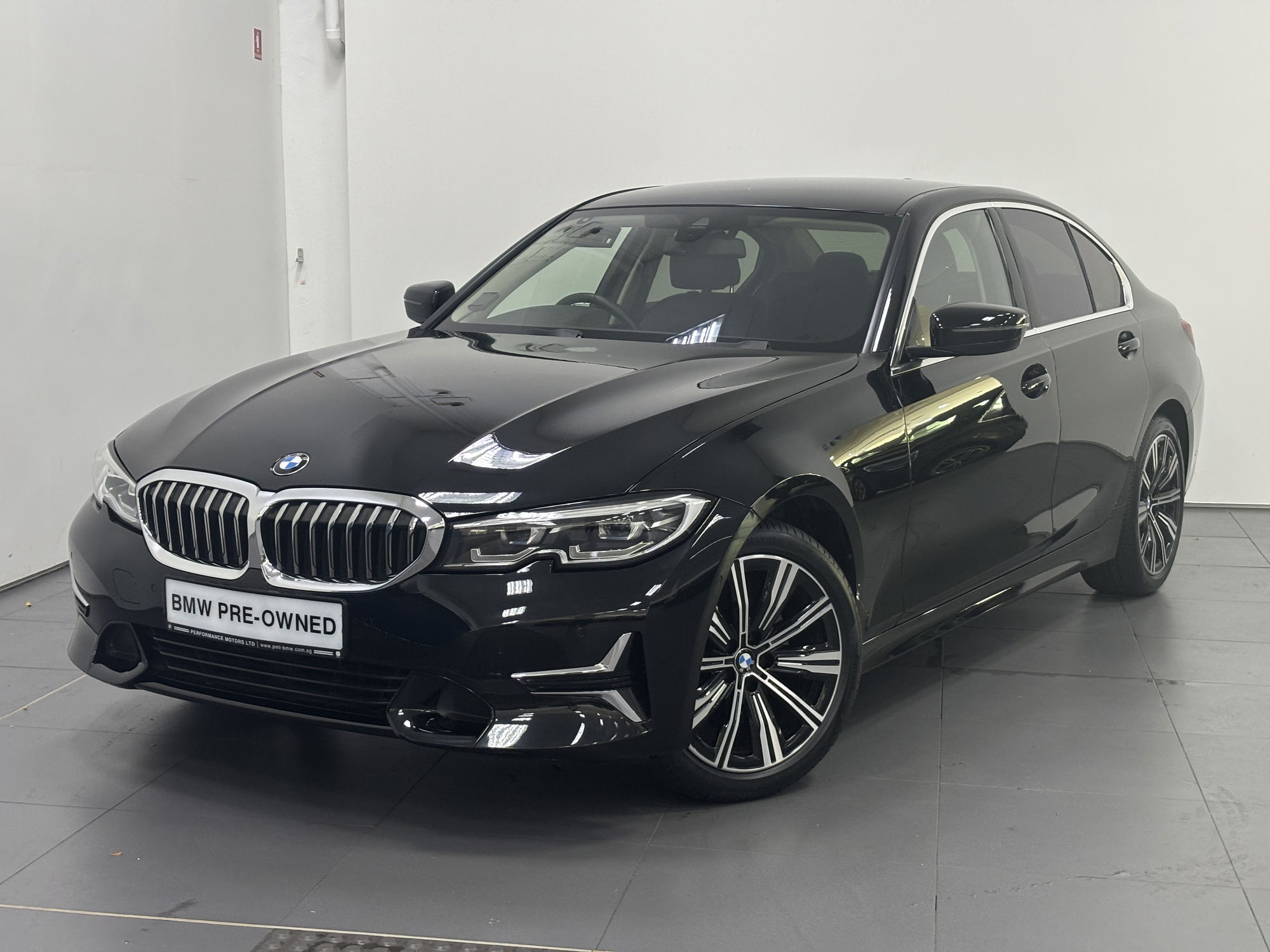 2019 BMW 320i