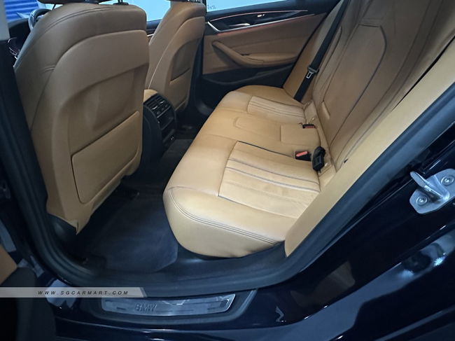 2019 BMW 520i