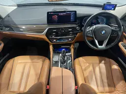 2020 BMW 630i Gran Turismo