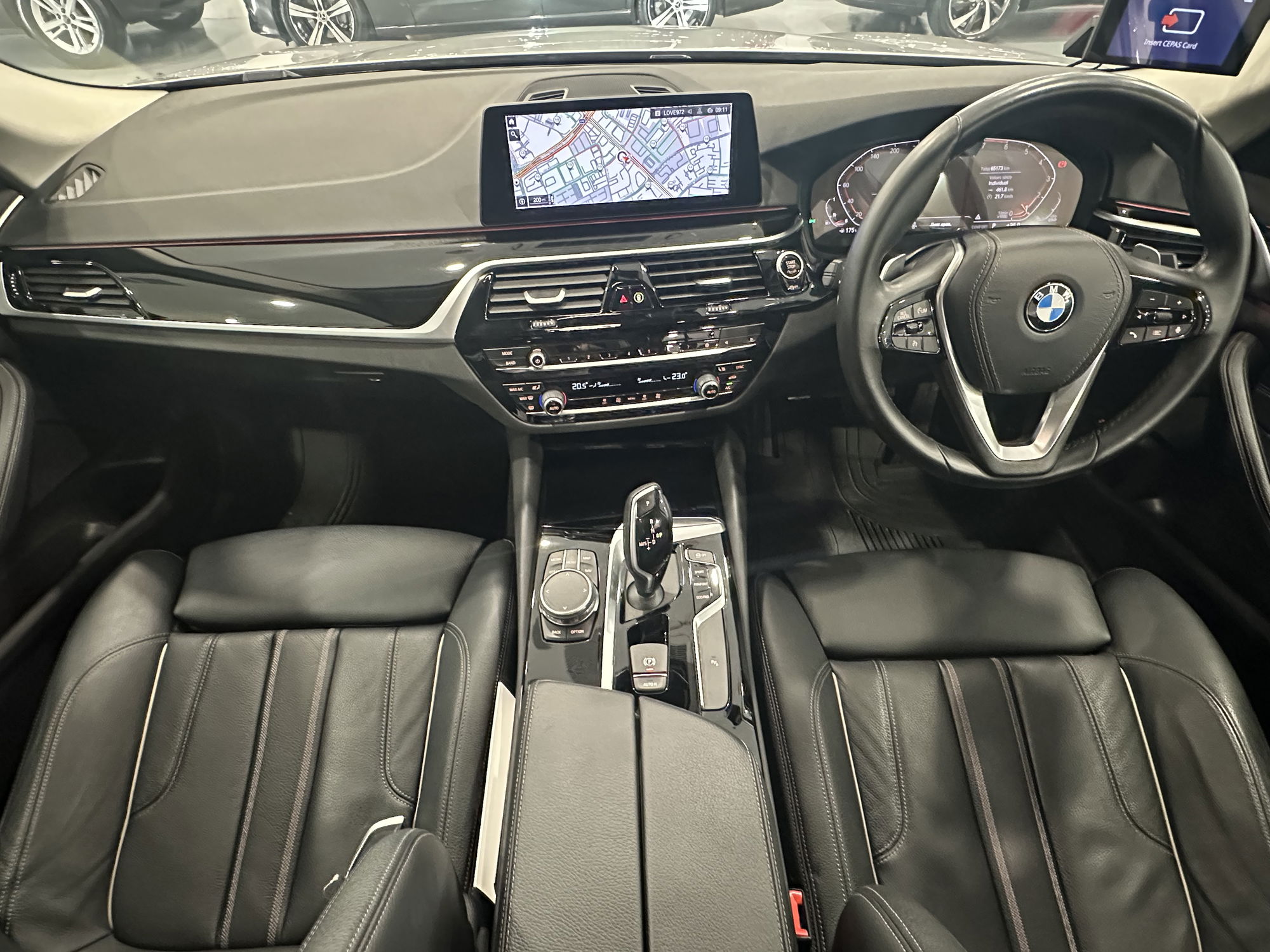 2019 BMW 520i