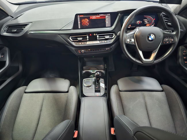 2023 BMW 116i