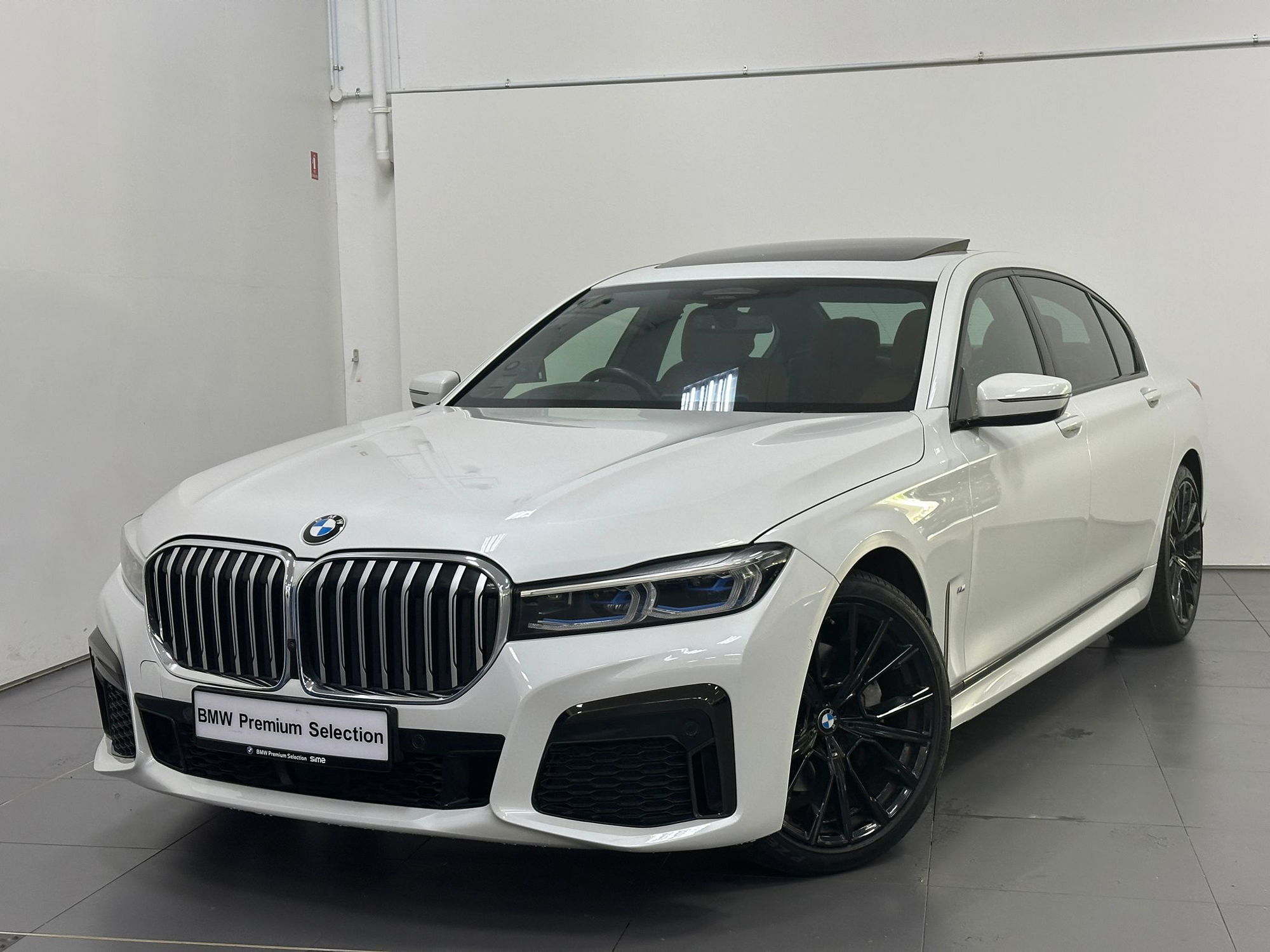 2021 BMW 740Li