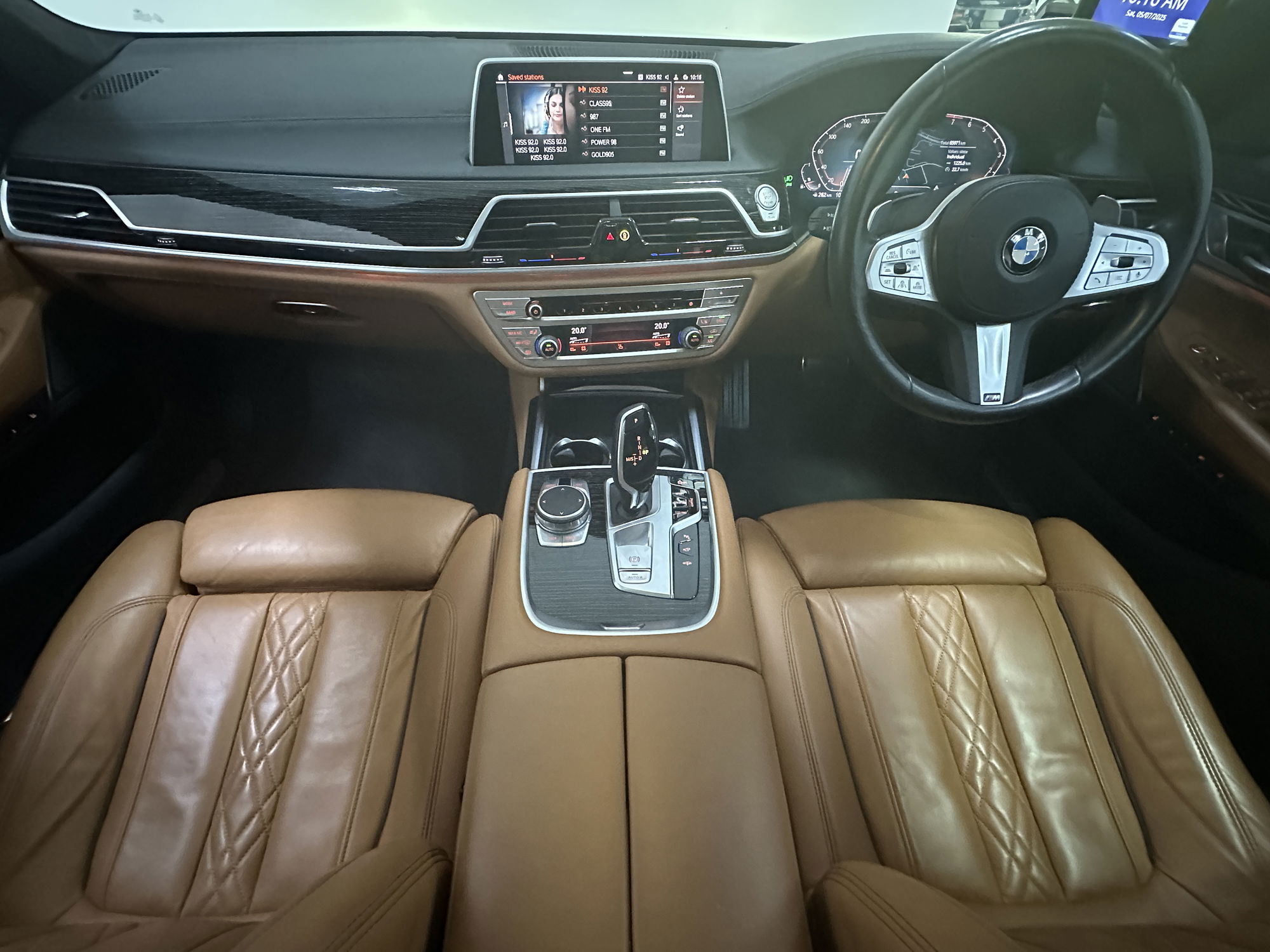 2021 BMW 740Li