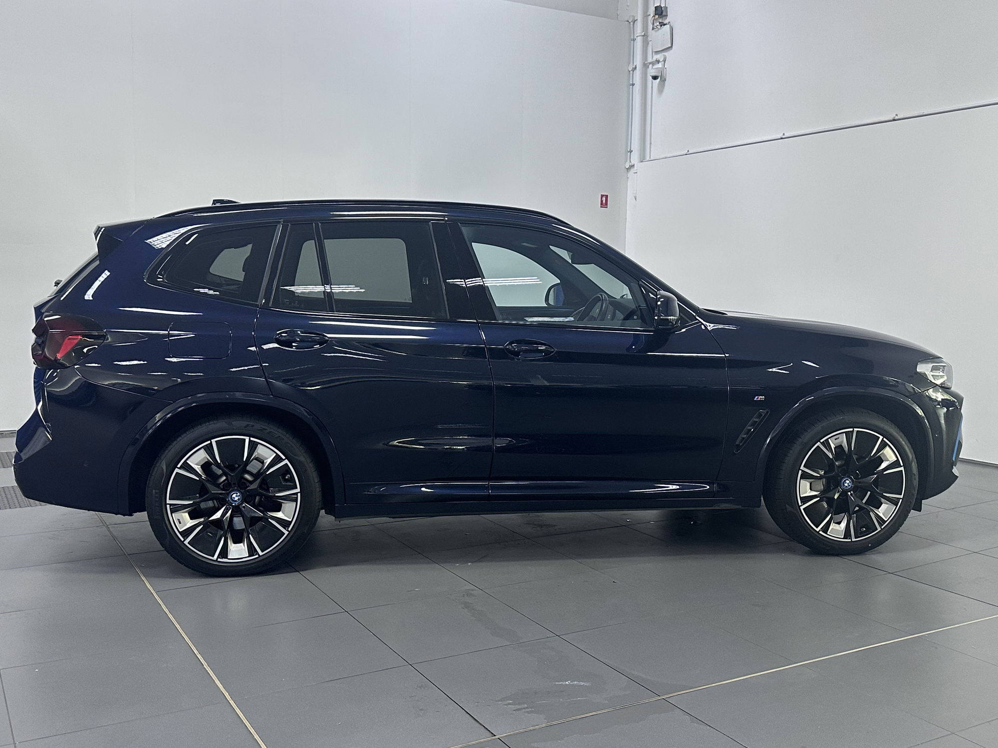 2022 BMW iX3