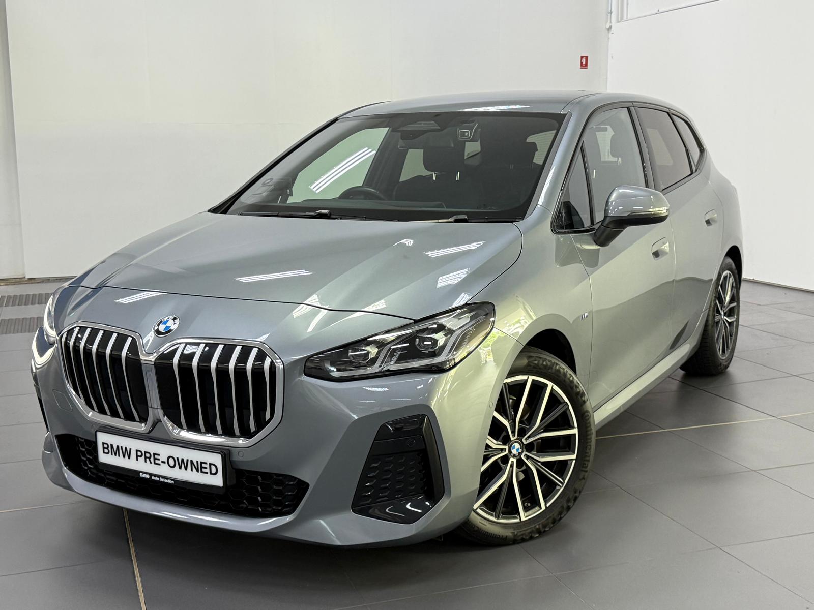 2023 BMW 216i AT