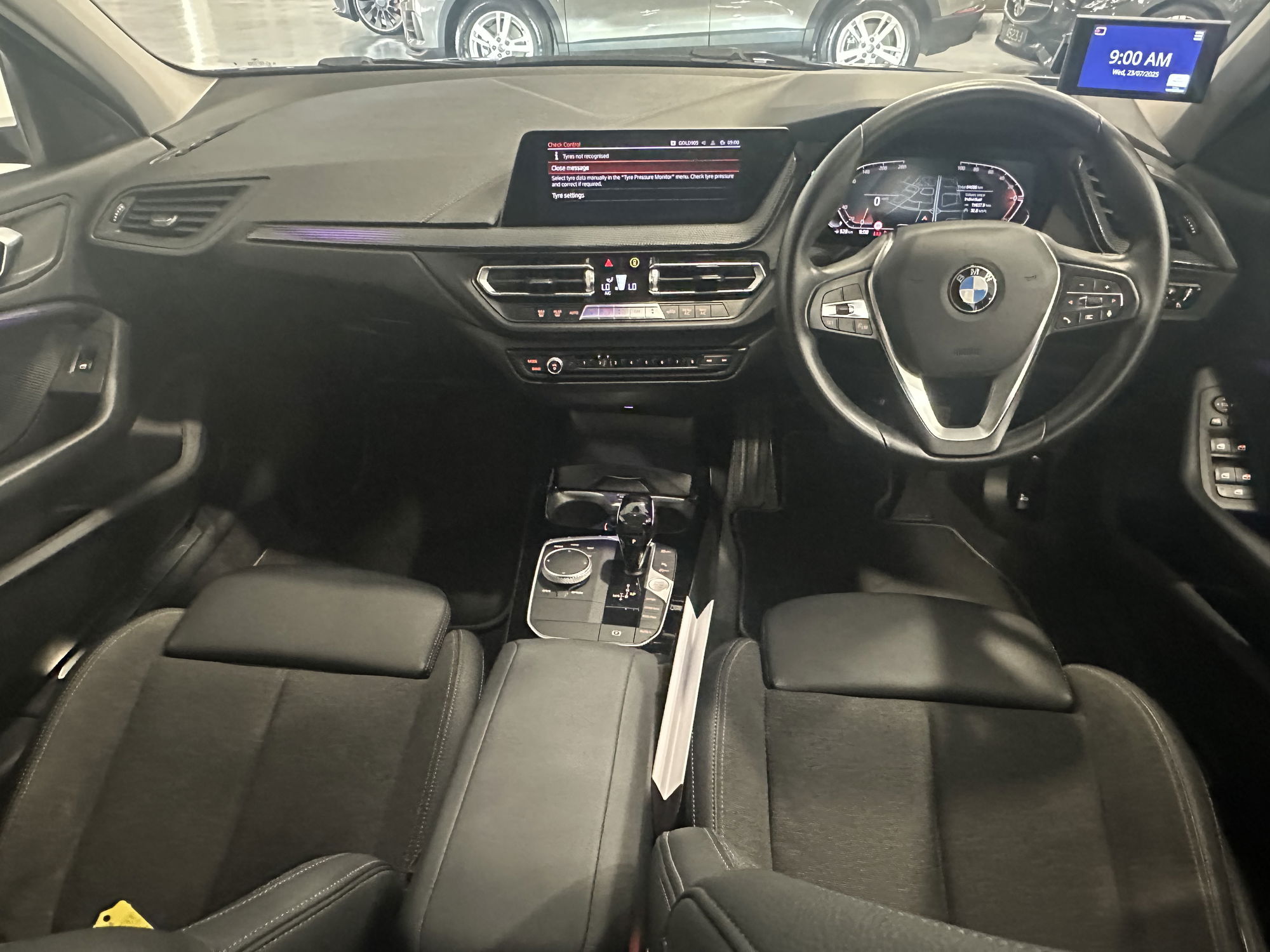 2021 BMW 116i