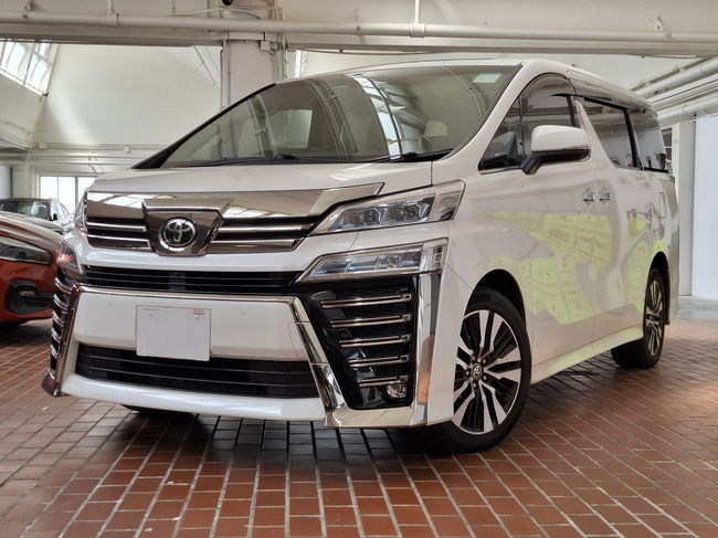 2022 Toyota Vellfire
