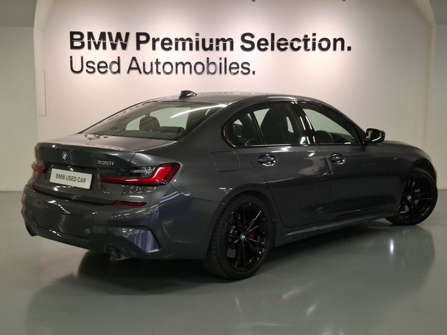 2021 BMW 330iA M Sport