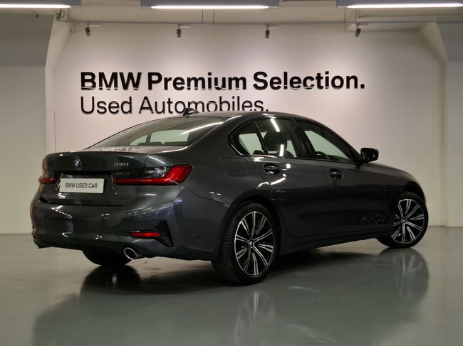 2021 BMW 318IA Sport