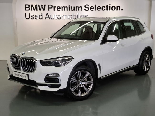 2021 BMW X5 xDrive40iA 7-Seater xLine
