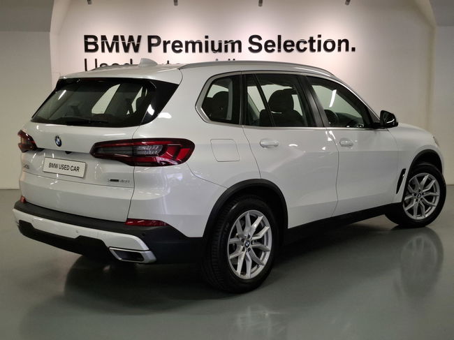 2021 BMW X5 xDrive40iA 7-seater