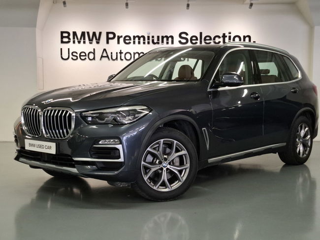 2021 BMW X5 xDrive40iA 7-Seater xLine