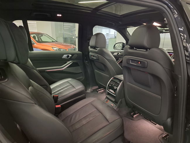 2020 BMW X7 xDrive40i 6 Seater M Sport
