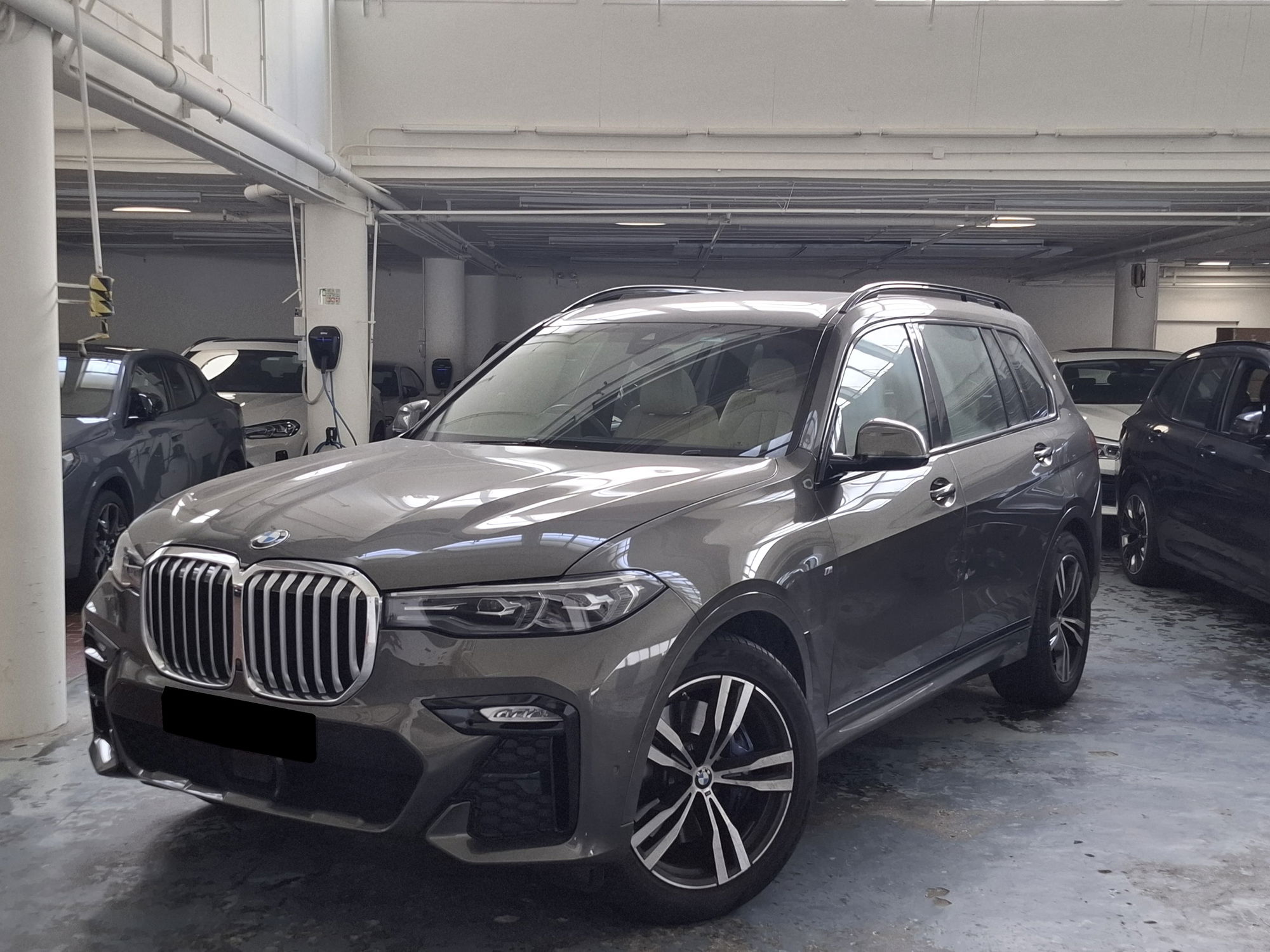 2022 BMW X7 xDrive40i 7-seater M Sport Edition