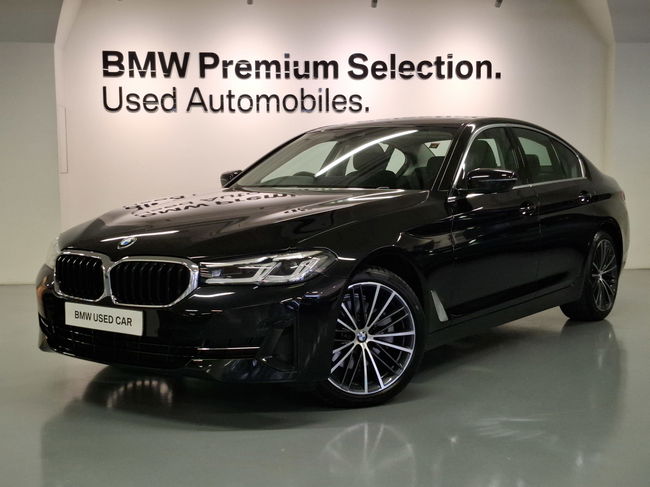 2021 BMW 520iA Premium