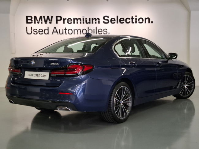 2021 BMW 520iA Premium LCI