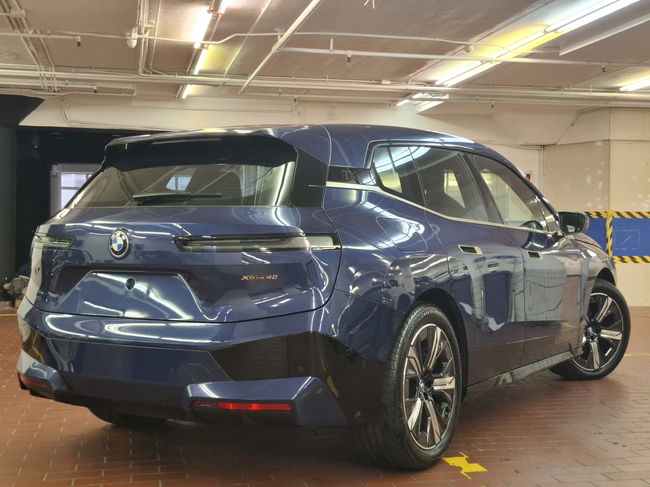 2022 BMW iX xDrive40