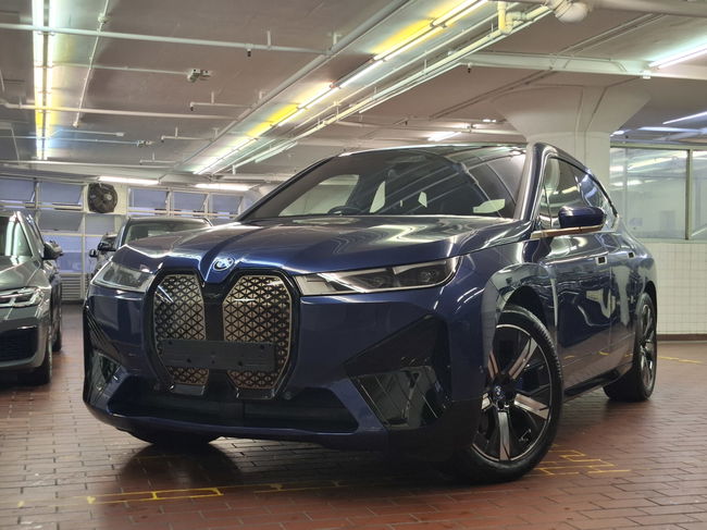 2022 BMW iX xDrive40