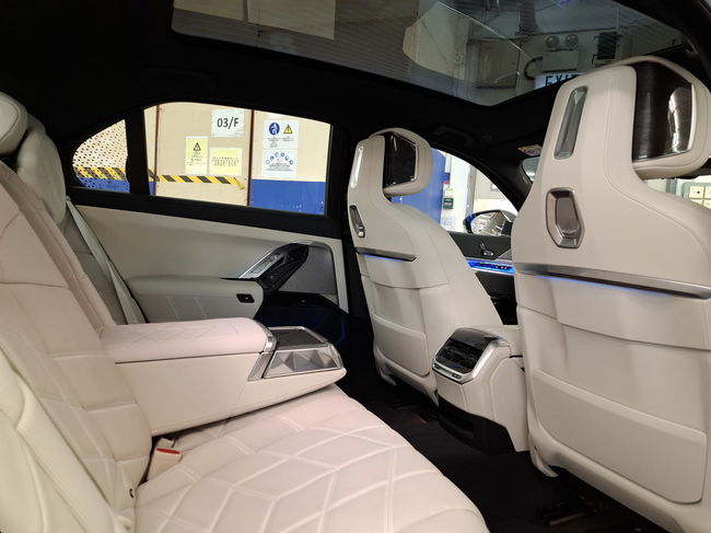 2023 BMW I7 eDRIVE50