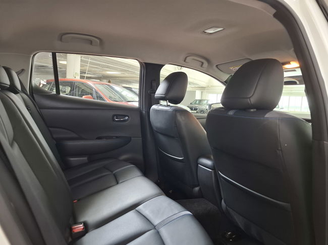 2019 Nissan  Leaf Lux