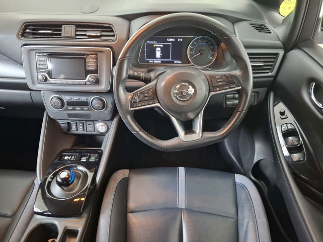 2019 Nissan  Leaf Lux