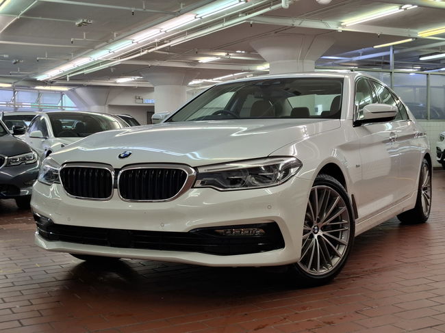 2018 BMW 520iA Sport