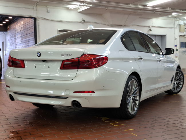 2018 BMW 520iA Sport