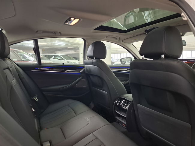 2021 BMW 520iA Premium LCI