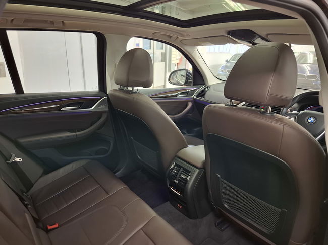 2021 BMW X3 xDrive20iA Luxury