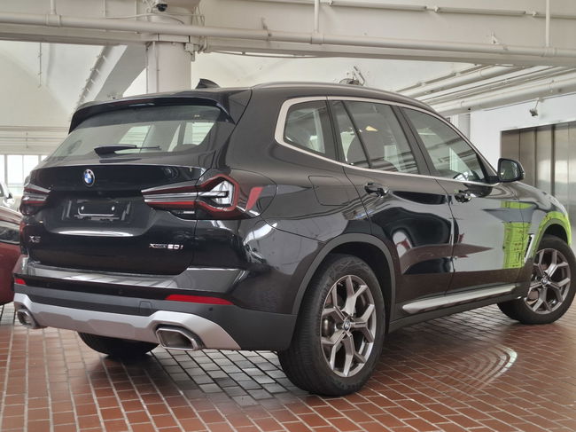 2021 BMW X3 xDrive20iA