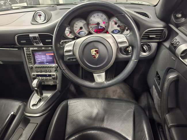 2005 Porsche 911 Carrera S (997)