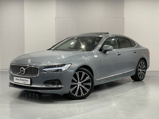 2022 Volvo S90 B5 Inscription
