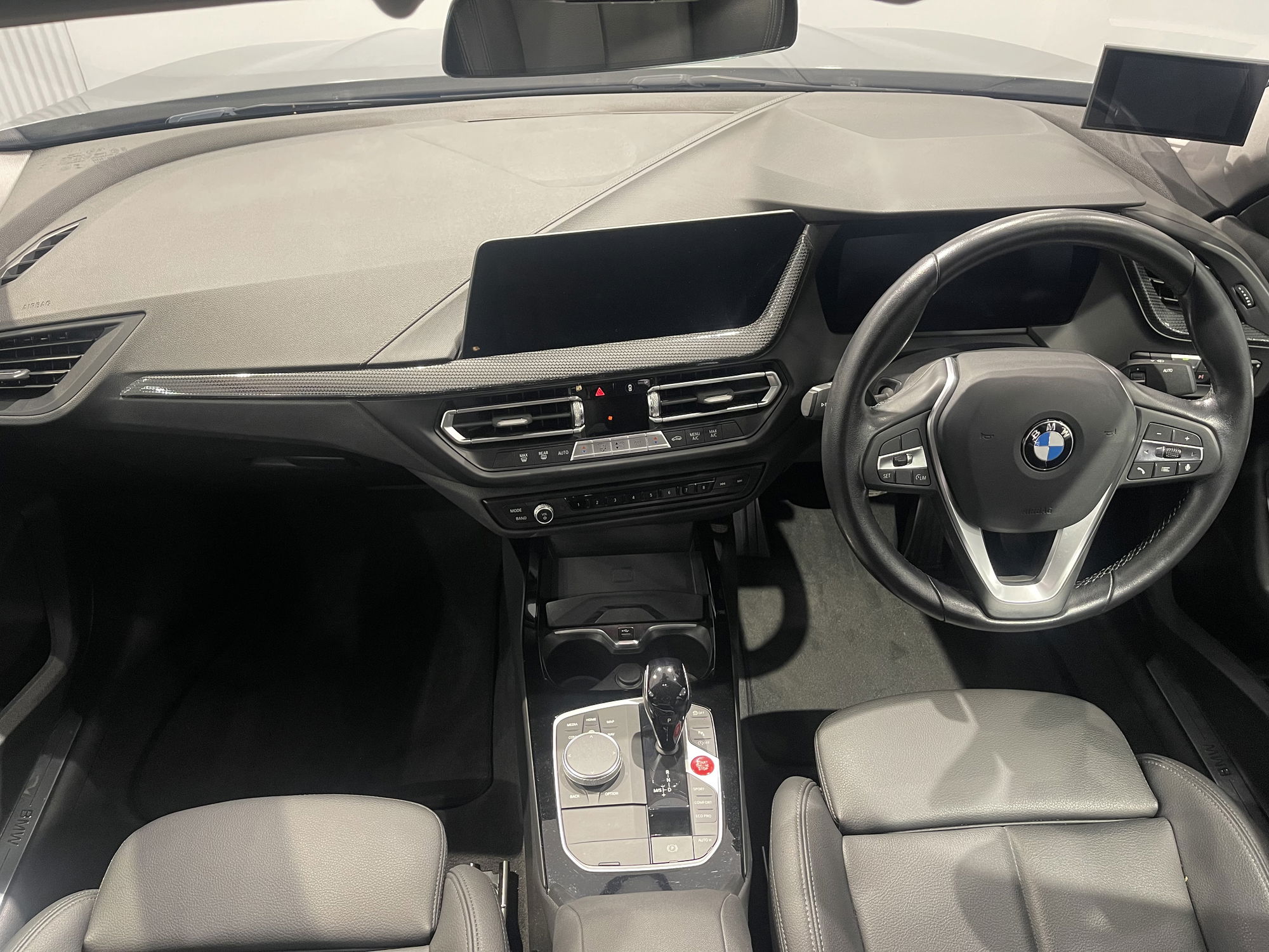 2022 BMW 216i Gran Coupe