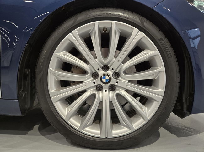 2021 BMW 740Li