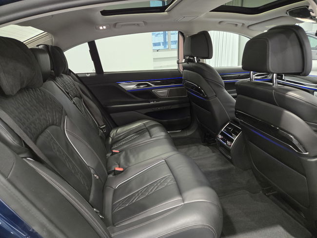 2021 BMW 740Li