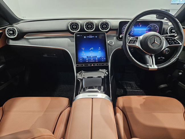 2022 Mercedes Benz C180 AVANTGARDE